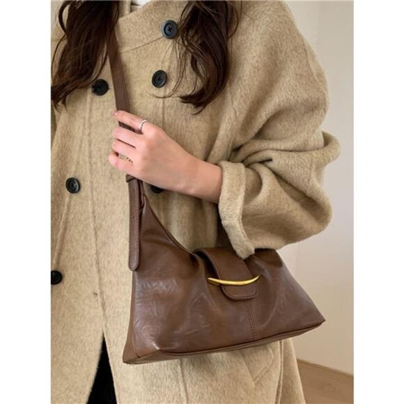 Buckle Adjustable Strap Crossbody Bag - Picture 4 of 10